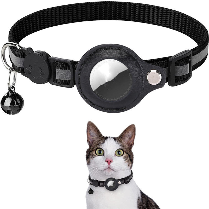 TrackSafe adjustable AirTag-compatible pet collar